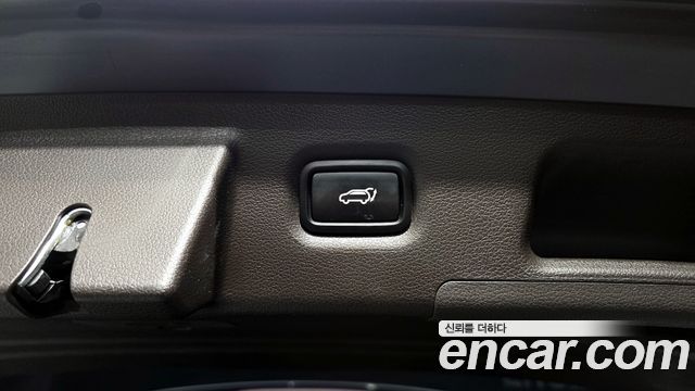 Hyundai Santa Fe Diesel 2.2 2WD Prestige 2021 — фото 27