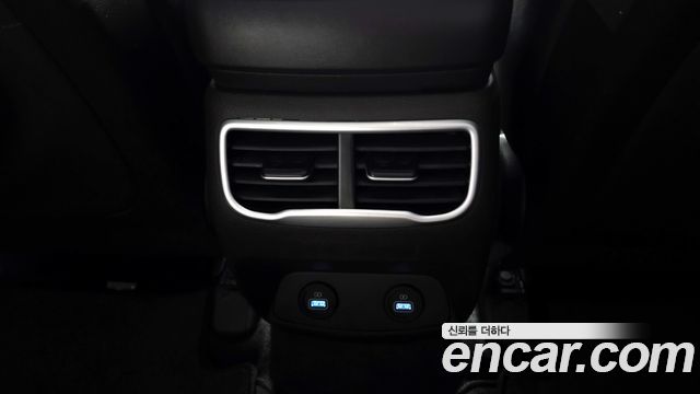 Hyundai Santa Fe Diesel 2.2 2WD Prestige 2021 — фото 32
