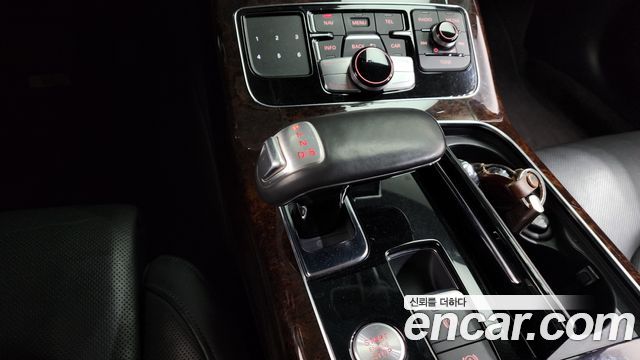 Audi A8 50 TDI Quattro D4 2015 — фото 9