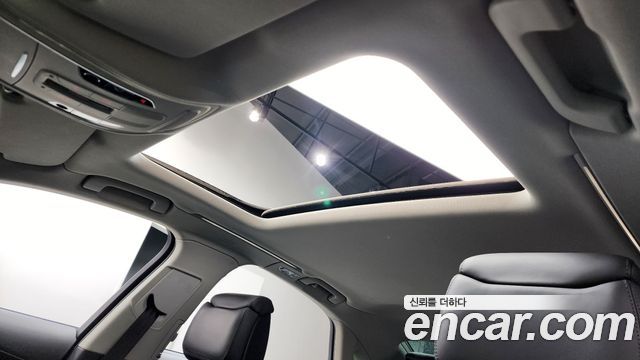 Audi A8 50 TDI Quattro D4 2015 — фото 20