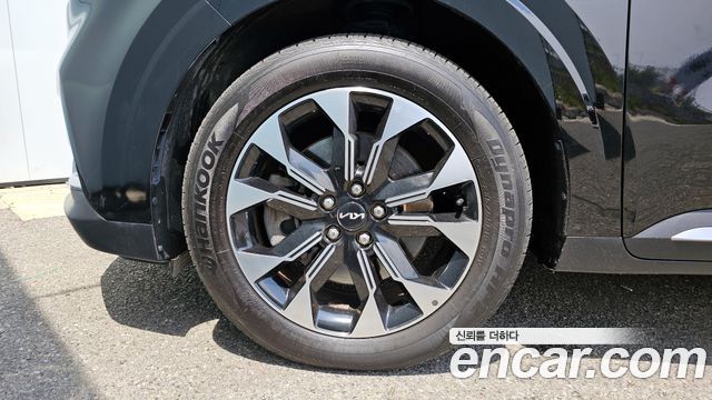 Kia Carnival (IV) Gasoline 9-Seater Noblesse 2023 — фото 5