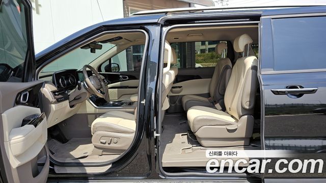 Kia Carnival (IV) Gasoline 9-Seater Noblesse 2023 — фото 11