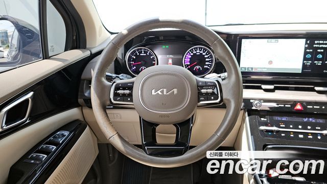 Kia Carnival (IV) Gasoline 9-Seater Noblesse 2023 — фото 13