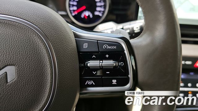 Kia Carnival (IV) Gasoline 9-Seater Noblesse 2023 — фото 15