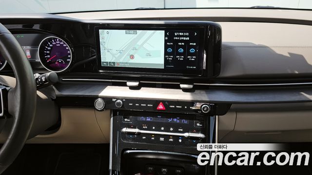 Kia Carnival (IV) Gasoline 9-Seater Noblesse 2023 — фото 18