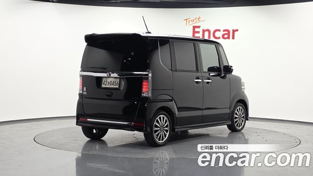 Honda N-BOX 0.6 2WD 2016 — фото 2