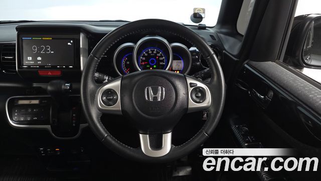 Honda N-BOX 0.6 2WD 2016 — фото 17
