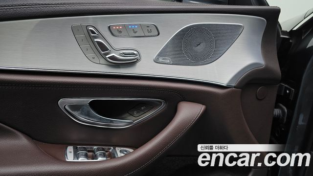 Mercedes-Benz CLS-Class (C257) CLS400d 4MATIC 2019 — фото 13