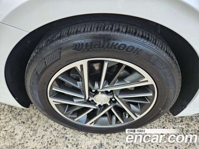 Hyundai Grandeur (IG) 2.5 Premium 2023 — фото 6