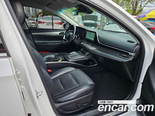 Hyundai Grandeur (IG) 2.5 Premium 2023 — фото 16