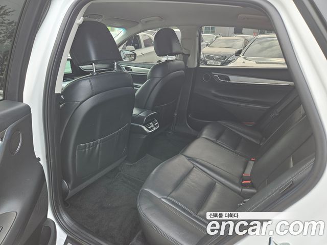 Hyundai Grandeur (IG) 2.5 Premium 2023 — фото 18