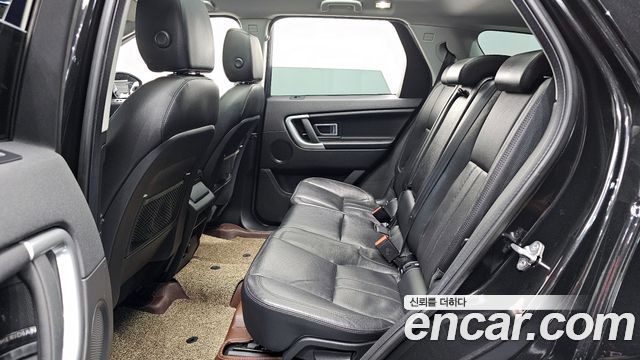 Land Rover Discovery Sport 2.0 TD4 SE 2017 — фото 11