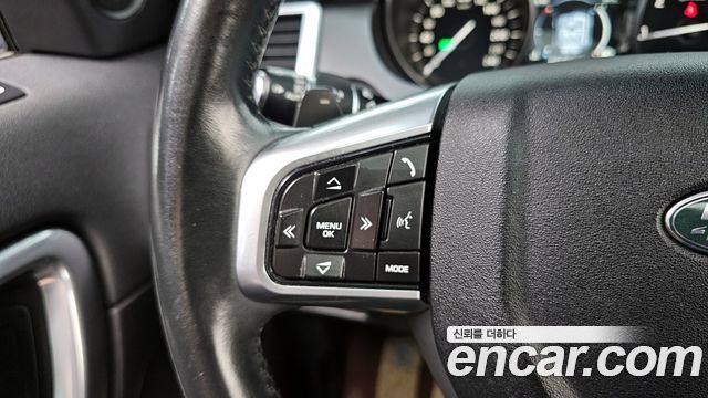 Land Rover Discovery Sport 2.0 TD4 SE 2017 — фото 14