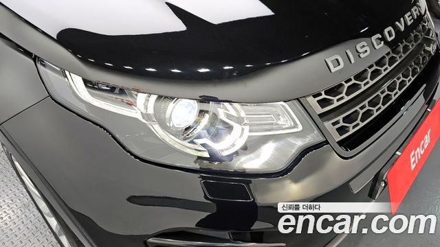 Land Rover Discovery Sport 2.0 TD4 SE 2017 — фото 22