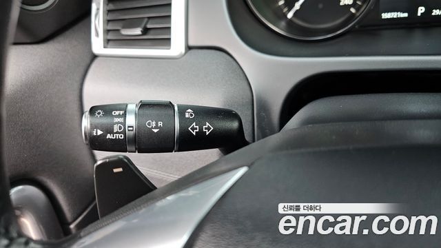 Land Rover Discovery Sport 2.0 TD4 SE 2017 — фото 28