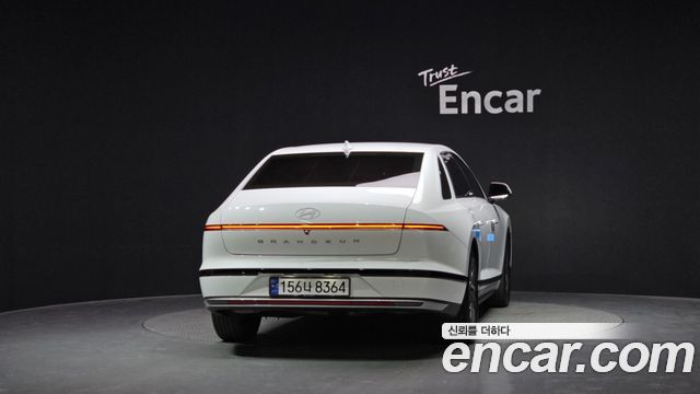 Hyundai Grandeur (GN7) 2,5 Gasoline 2WD Premium 2025 — фото 4