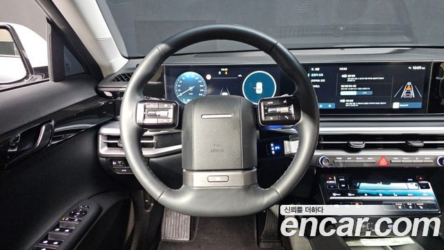 Hyundai Grandeur (GN7) 2,5 Gasoline 2WD Premium 2025 — фото 14
