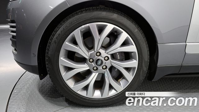 Land Rover Range Rover (IV) D350 AB Disel 2021 — фото 5