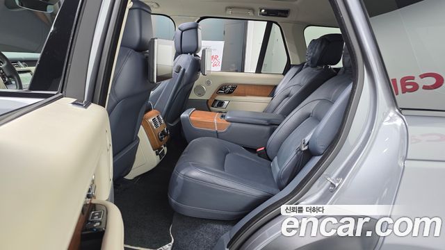 Land Rover Range Rover (IV) D350 AB Disel 2021 — фото 13