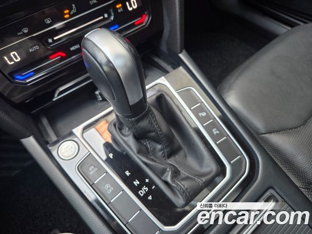 Volkswagen Arteon 2.0 TDI Prestige 2023 — фото 9