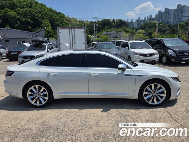 Volkswagen Arteon 2.0 TDI Prestige 2023 — фото 17