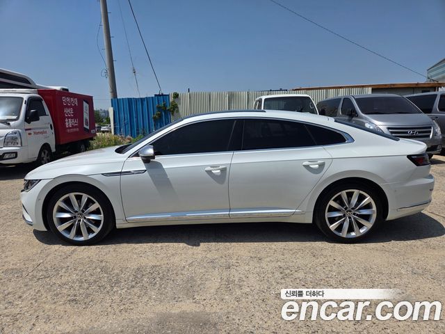 Volkswagen Arteon 2.0 TDI Prestige 2023 — фото 18