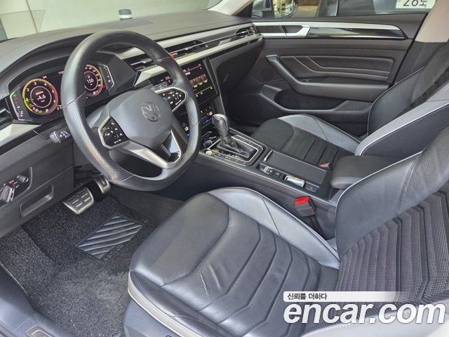 Volkswagen Arteon 2.0 TDI Prestige 2023 — фото 19