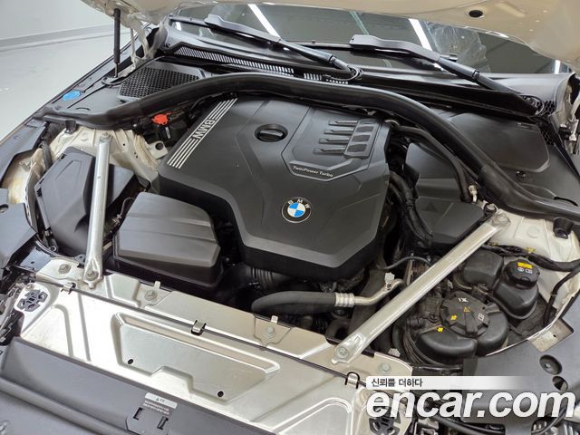 BMW 4 Series (G22) 420i M Sport Coupe 2022 — фото 6