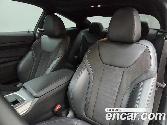 BMW 4 Series (G22) 420i M Sport Coupe 2022 — фото 10