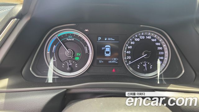 Hyundai Sonata Hybrid (DN8) Premium Family 2021 — фото 8