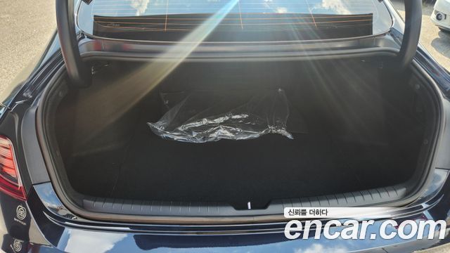 Hyundai Sonata Hybrid (DN8) Premium Family 2021 — фото 20
