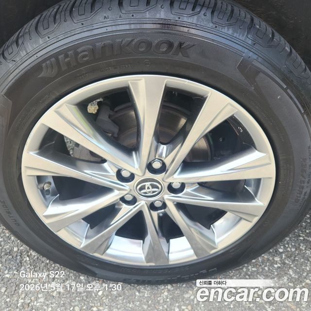 Toyota RAV4 2.5 4WD Hybrid 4th 2017 — фото 5