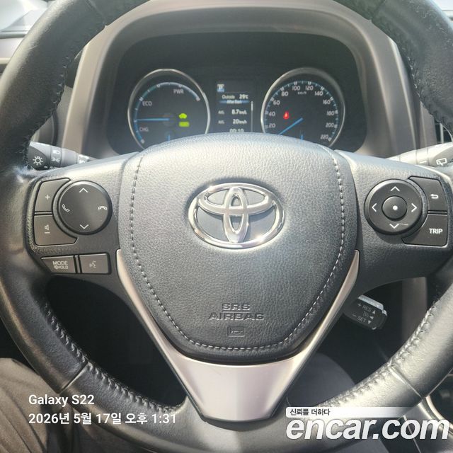 Toyota RAV4 2.5 4WD Hybrid 4th 2017 — фото 18