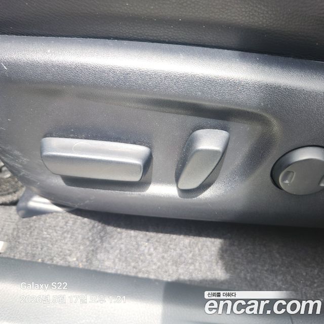 Toyota RAV4 2.5 4WD Hybrid 4th 2017 — фото 24