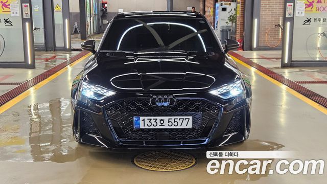 Audi RS3 (8Y) 2.5 TFSI Quattro Carbon Edition