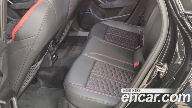 Audi RS3 (8Y) 2.5 TFSI Quattro Carbon Edition 2025 — фото 9