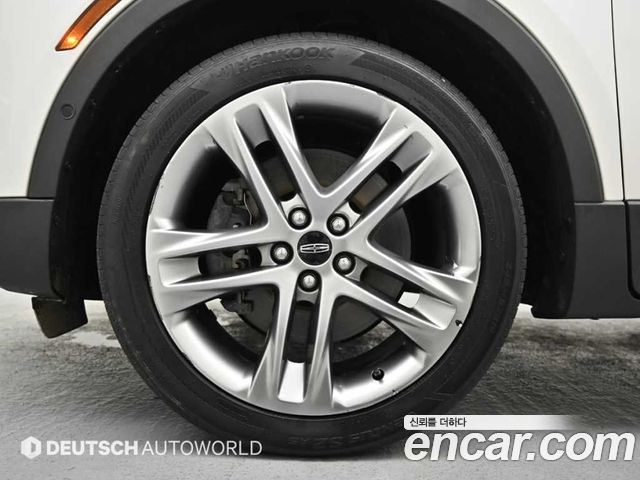 Lincoln MKC 2.0 AWD 2017 — фото 5