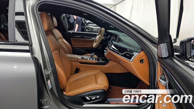 BMW 7 Series (G11) 730Ld xDrive M Sport 2020 — фото 11
