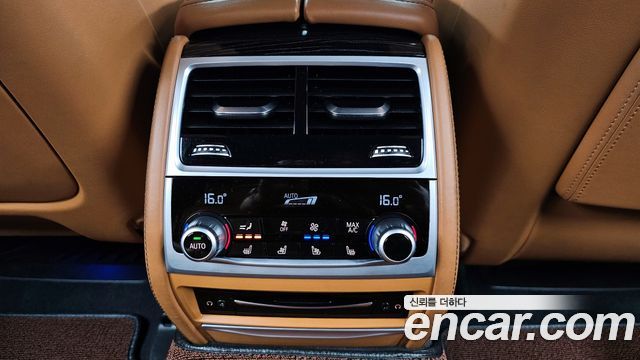 BMW 7 Series (G11) 730Ld xDrive M Sport 2020 — фото 18