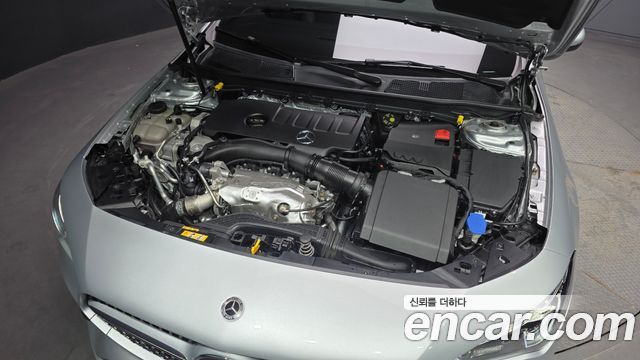 Mercedes-Benz CLA-Class (C118) CLA250 4MATIC 2023 — фото 6