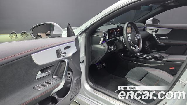 Mercedes-Benz CLA-Class (C118) CLA250 4MATIC 2023 — фото 10