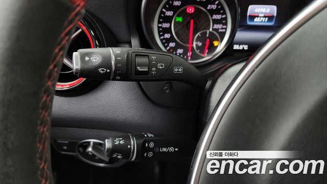 Mercedes-Benz GLA-Class (X156) GLA45 AMG 4MATIC 2019 — фото 32