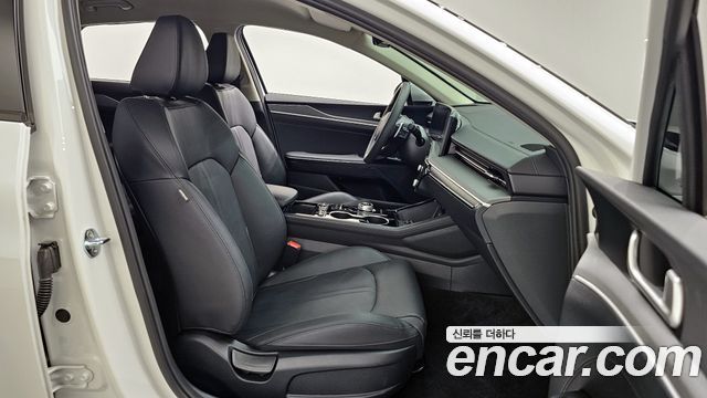 Kia K5 (III) 2.0 Prestige 2024 — фото 11