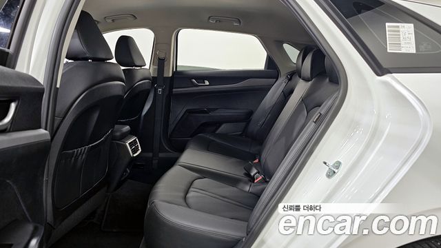 Kia K5 (III) 2.0 Prestige 2024 — фото 26