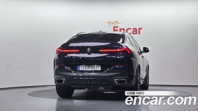 BMW X6 (G06) xDrive40i M Sport 2025 — фото 4