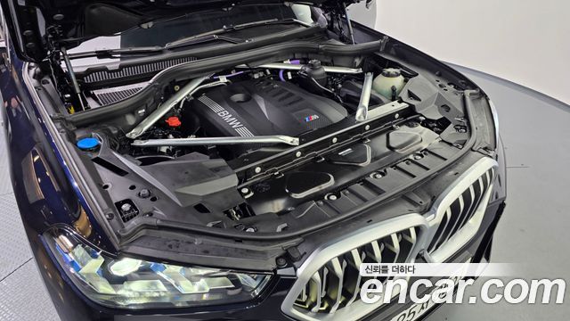 BMW X6 (G06) xDrive40i M Sport 2025 — фото 6