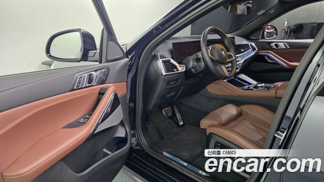BMW X6 (G06) xDrive40i M Sport 2025 — фото 10