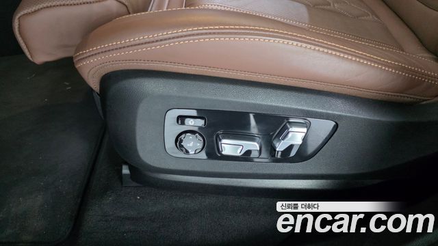 BMW X6 (G06) xDrive40i M Sport 2025 — фото 32