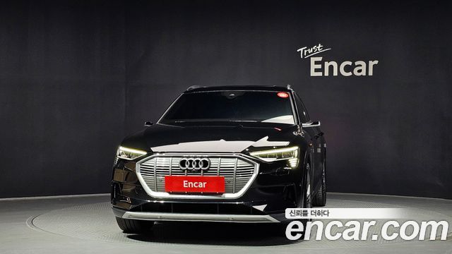 Audi e-tron 50 Quattro 2022 — фото 3