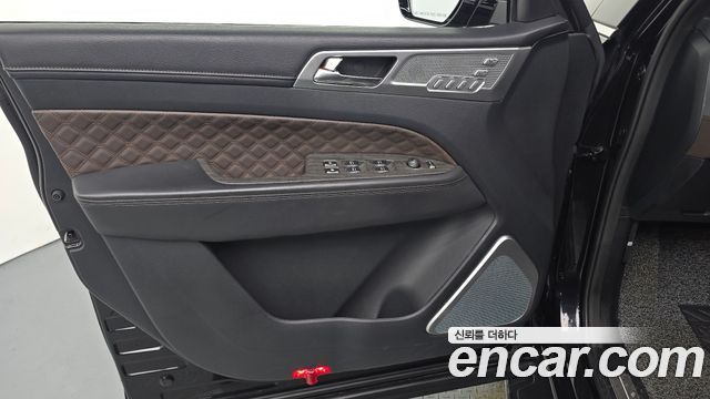 KG Mobility (SsangYong) Rexton Diesel 2.2 4WD Signature 2023 — фото 24